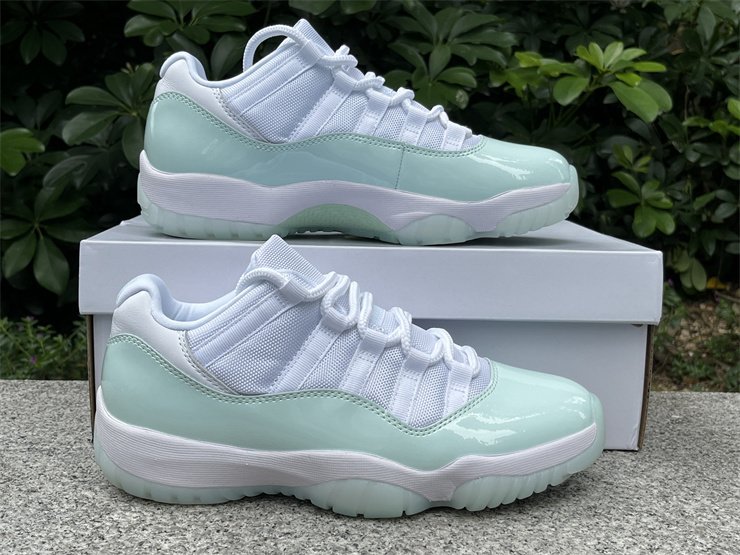 Air Jordan 11 Low Igloo - Women's and Men's Size