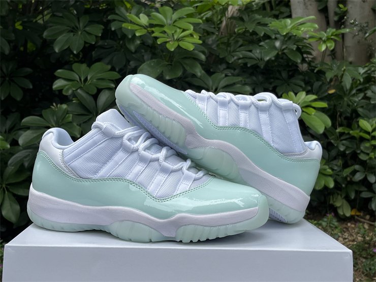 nice Air Jordan 11 Low Igloo AH7860-103