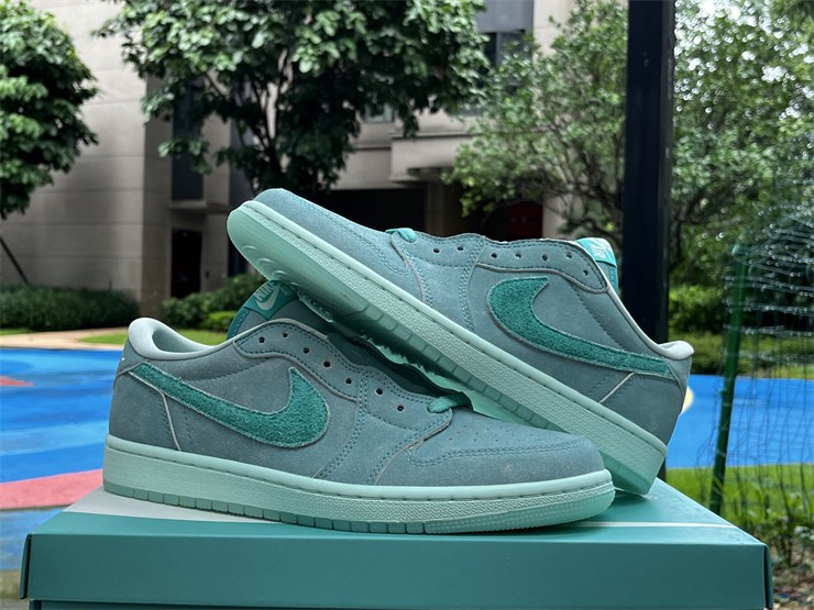 2025 Air Jordan 1 Low OG Washed Teal Iglo 5