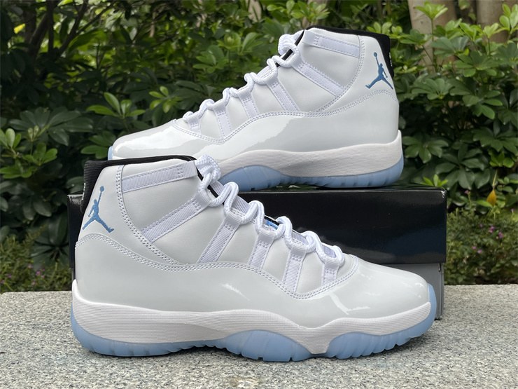 Air Jordan 11 Legend Blue 2