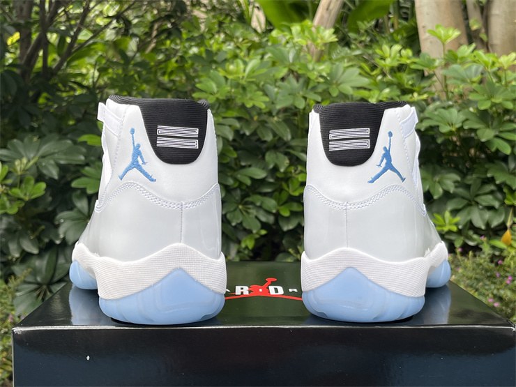 Air Jordan 11 Legend Blue 3