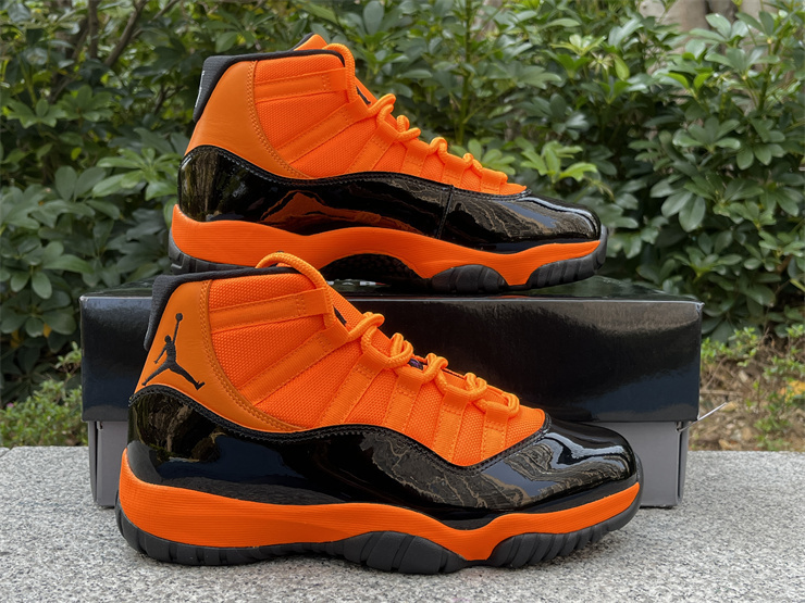Air Jordan 11 Retro Black Orange