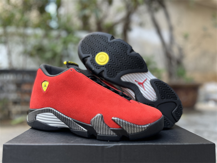Air Jordan 14 Retro GS Ferrari 2025 IF5016 600 4