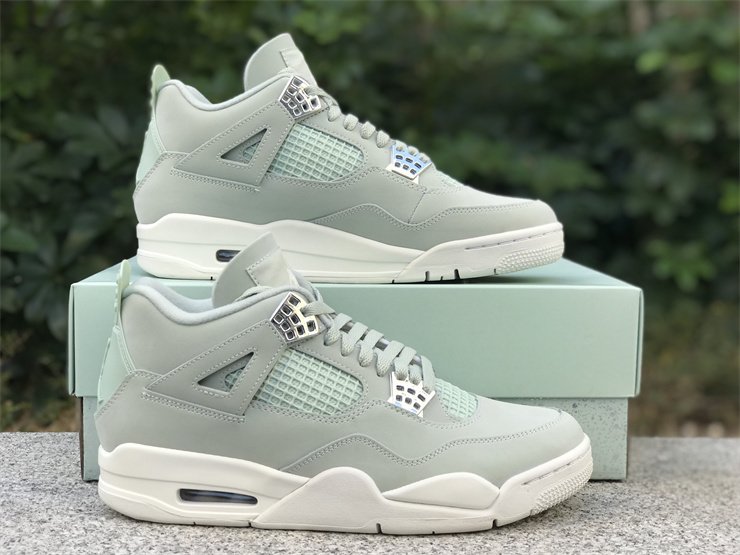 Air Jordan 4 Abundance / Seafoam Sail Women's n Men's