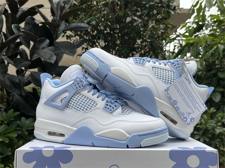Air Jordan 4 Retro Forget Me Not Mens n Womens Size 5
