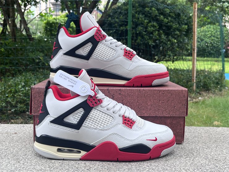 Air jordan 4 White Black Fire Red Bike