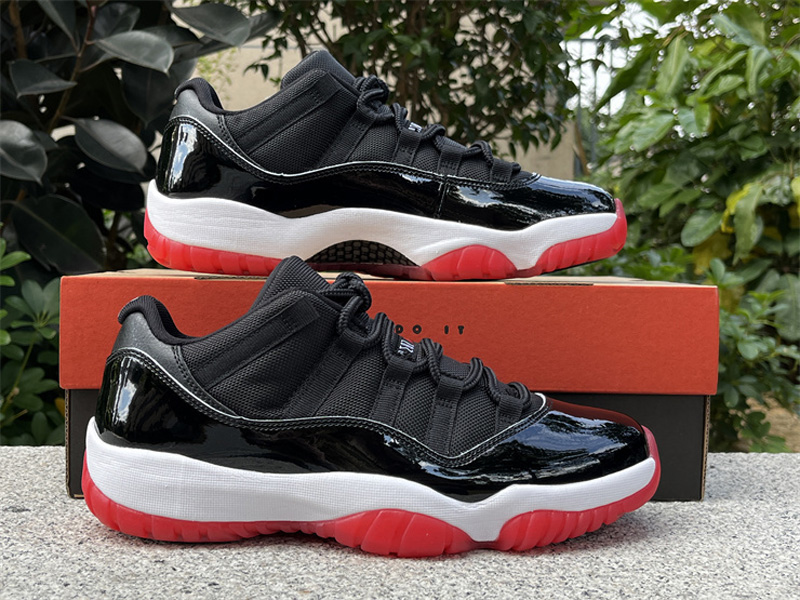 Jordan 11 Retro Low Bred (2025)