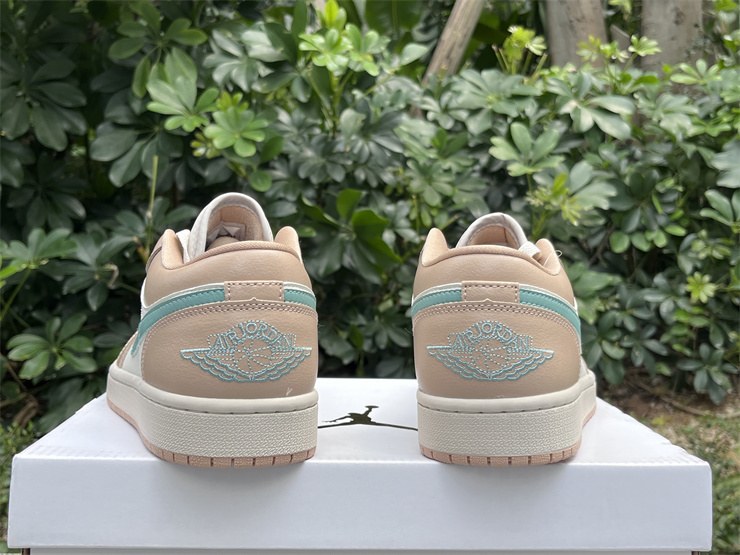 Men’s & Women’s Air Jordan 1 Low Light Orewood Brown Hemp 3