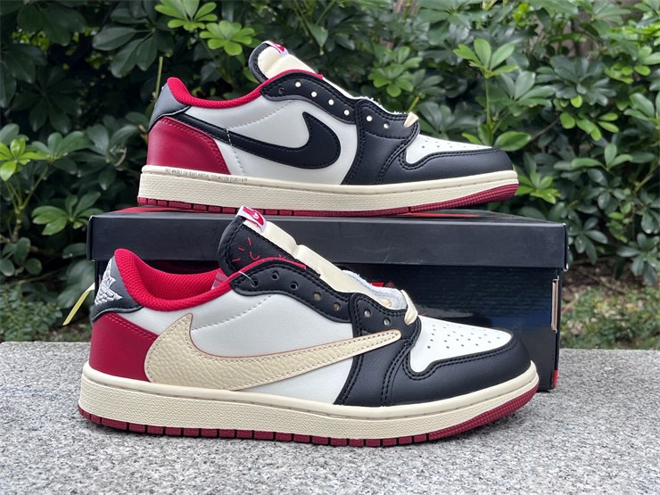Travis Scott X Air Jordan 1 Low OG University Red Black White